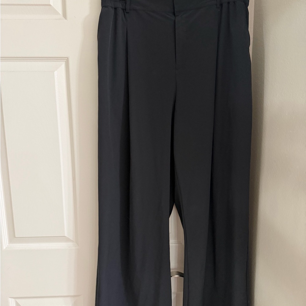ALO Yoga Black Pants